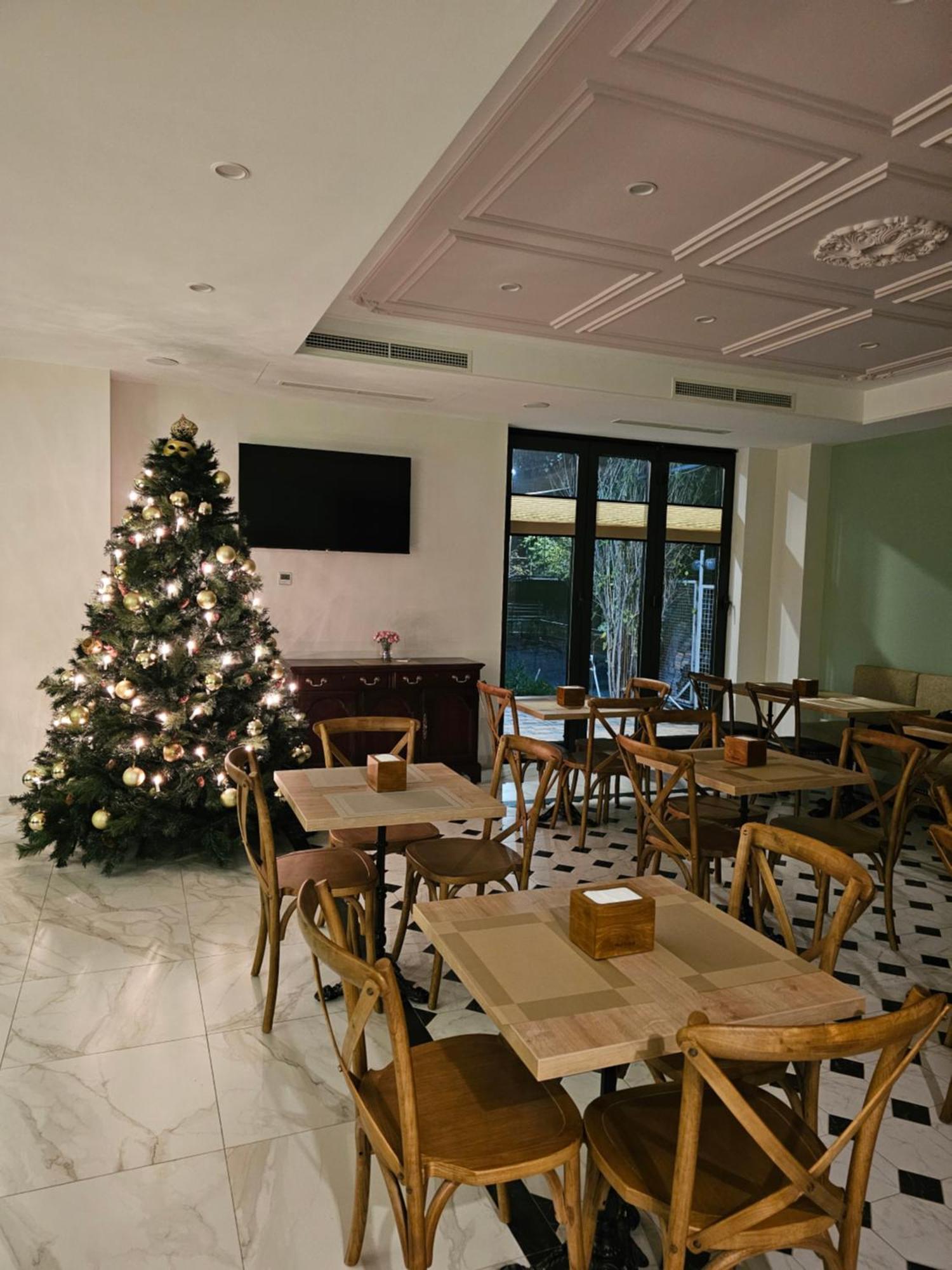 יירבאן Hotel Avenue 30 מראה חיצוני תמונה