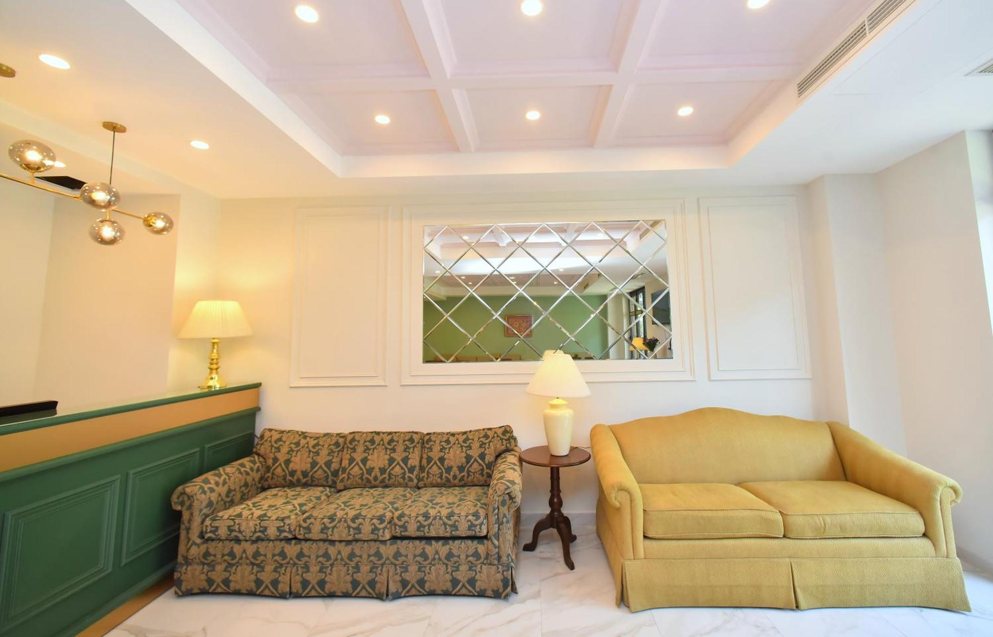 יירבאן Hotel Avenue 30 מראה חיצוני תמונה