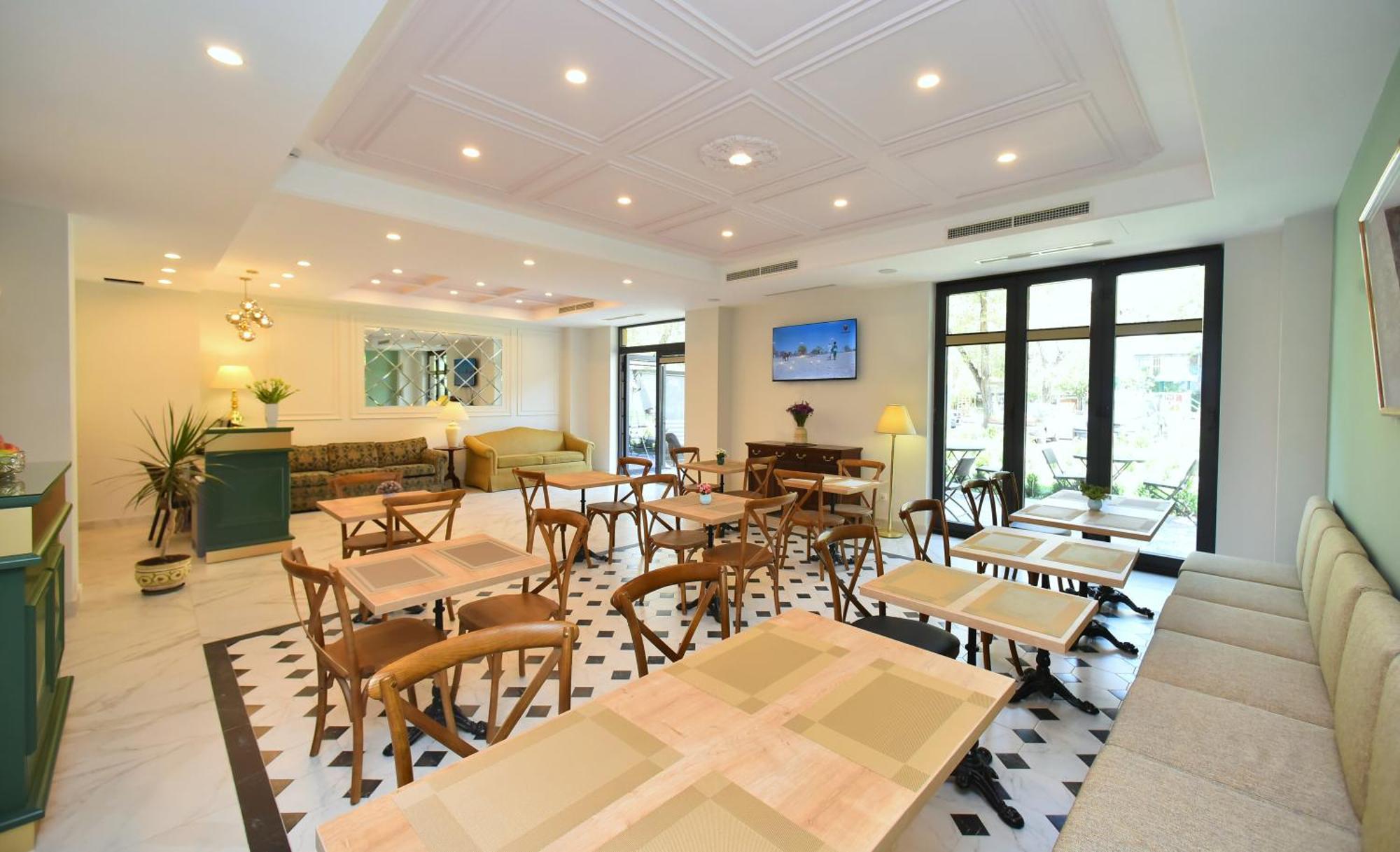יירבאן Hotel Avenue 30 מראה חיצוני תמונה